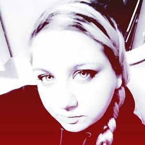 Meet your Posher, Shaina